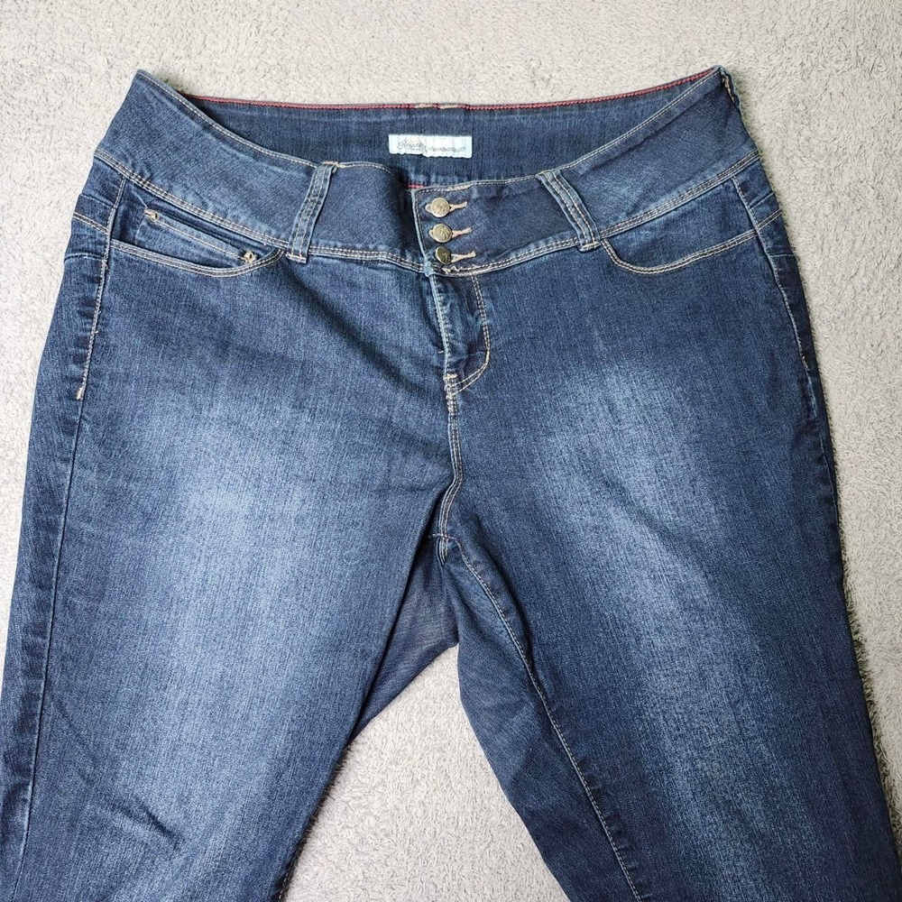 Royalty for Me Womens 18W WannaBettaButt Skinny Jeans Dark Wash XF91957